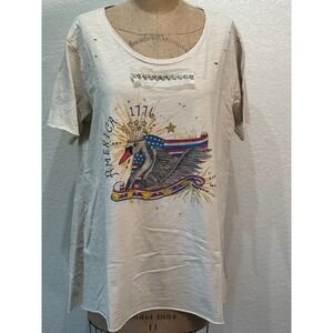 A Rare Bird America 1776 Swan Graphic Distressed Rhinestone Tee Cream S/M NWT